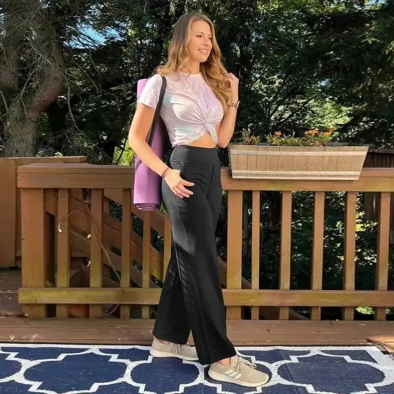 Back detail on women's pants